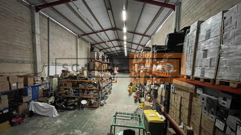 Office in Bagnolet for lease - Interior Photo - Image 3 of 4