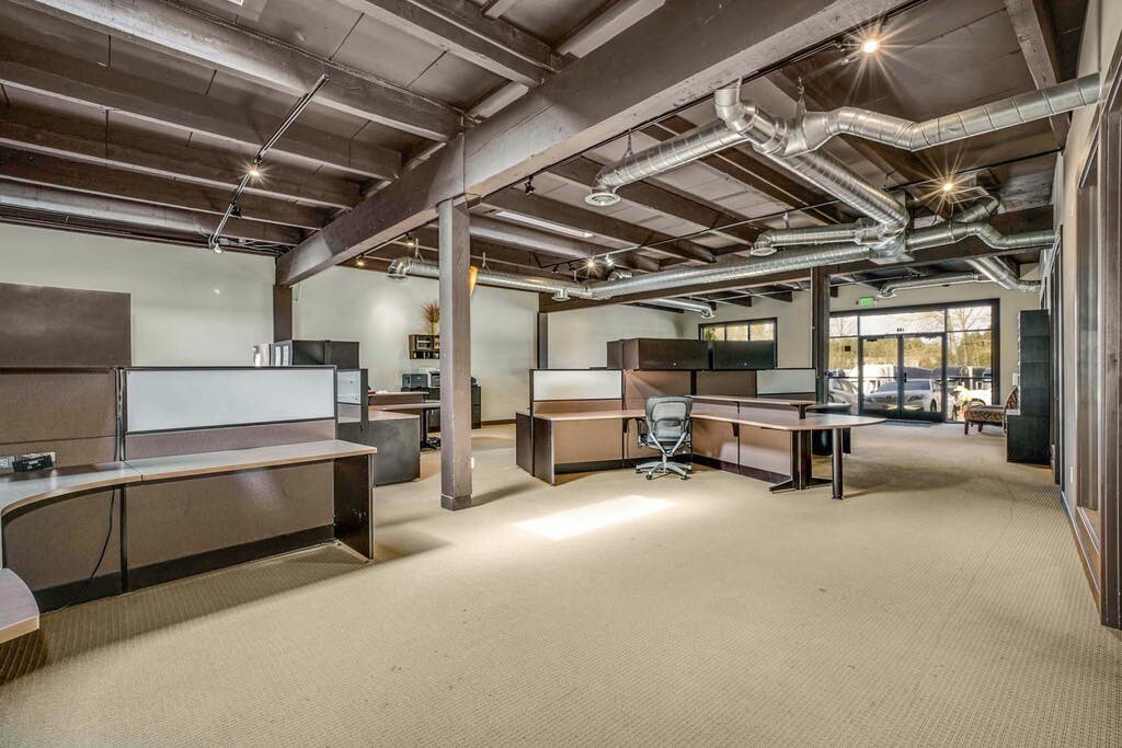 34303 Pacific Hwy S, Federal Way, WA à vendre Photo intérieure- Image 1 de 1