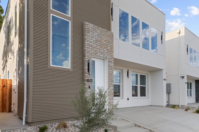 More details for 4821 Chippendale Dr, Sacramento, CA - Multifamily for Sale