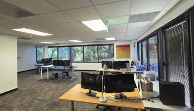 4009 Banister Ln, Austin, TX à louer Photo intérieure- Image 1 de 6