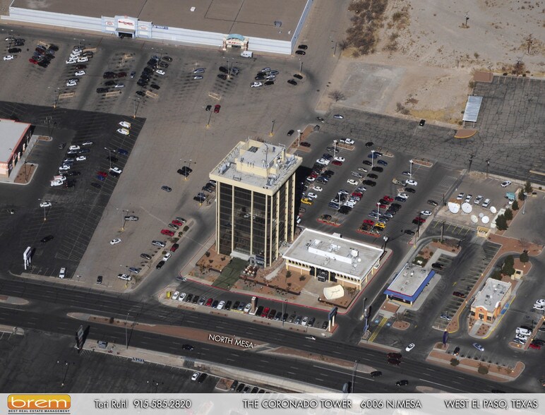 6006 N Mesa St, El Paso, TX à louer - Photo du bâtiment - Image 3 de 7