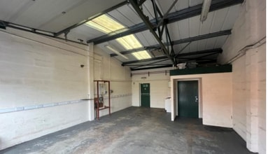 Tyn Llidiart Industrial Estate, Corwen for lease Interior Photo- Image 2 of 2