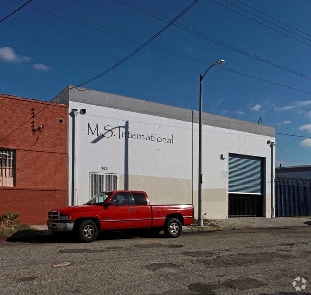 163 W 32nd St, Los Angeles, CA for sale - Building Photo - Image 3 of 6