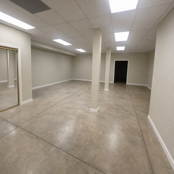 8241 Swift Rd, Oakboro, NC for sale - Building Photo - Image 3 of 19