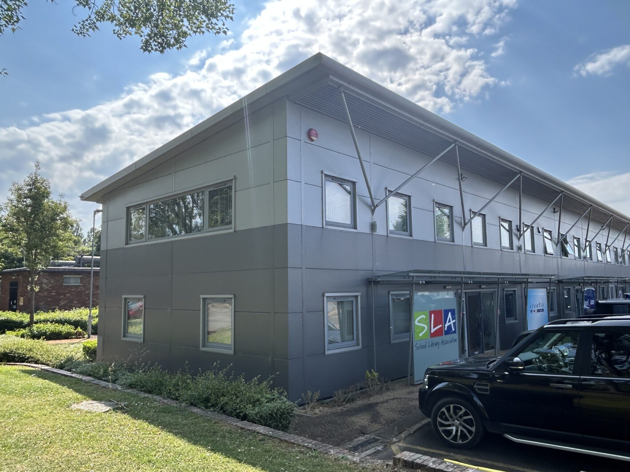 Pine Ct, Swindon à vendre Photo du bâtiment- Image 1 de 4