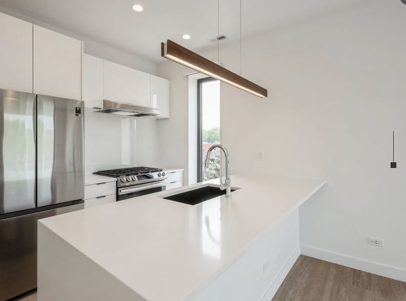 1242 W Lawrence Ave, Chicago, IL for sale - Building Photo - Image 3 of 18