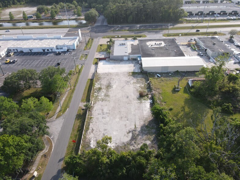 6965-6967 Philips Hwy, Jacksonville, FL à louer - Photo du bâtiment - Image 2 de 6