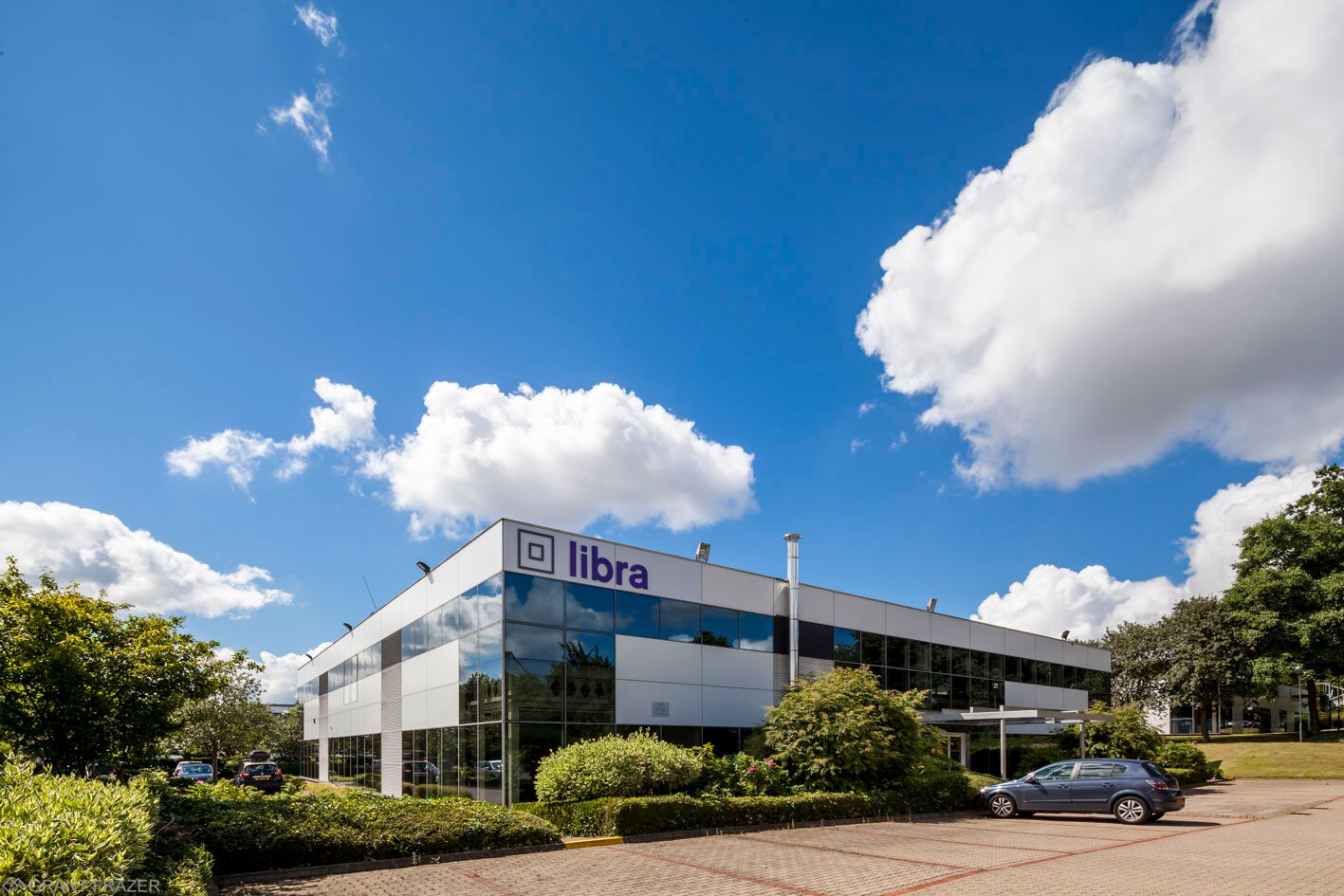 Sunrise Pky, Milton Keynes à louer Photo du bâtiment- Image 1 de 8