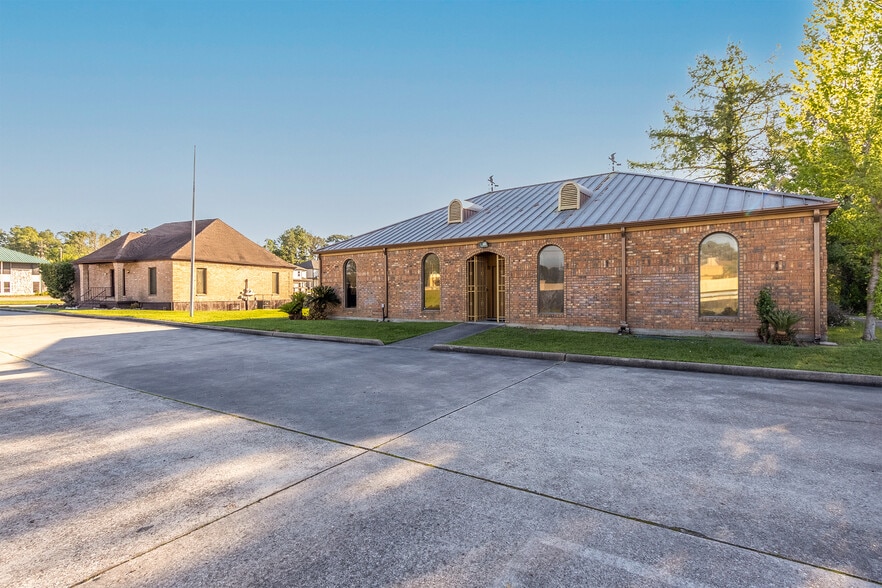 22516 Aldine Westfield Rd, Spring, TX à vendre - Photo principale - Image 1 de 36