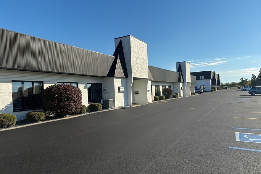 9111 Broadway St, Merrillville, IN for lease - Building Photo - Image 3 of 9