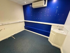 15 Victoria Street, Crewe à louer Photo intérieure- Image 2 de 5