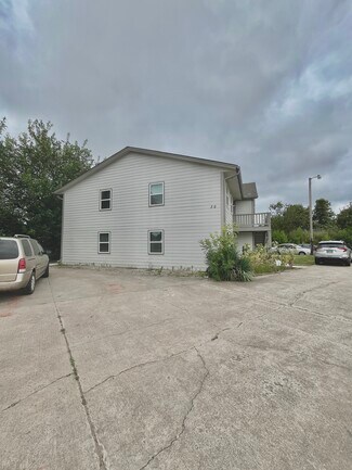 Plus de détails pour Falcon Ct and Wren St Fourplex – Multi-résidentiel à vendre, Norman, OK