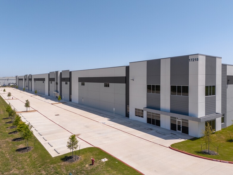 17218 Tejas Way, Schertz, TX for sale - Building Photo - Image 3 of 19