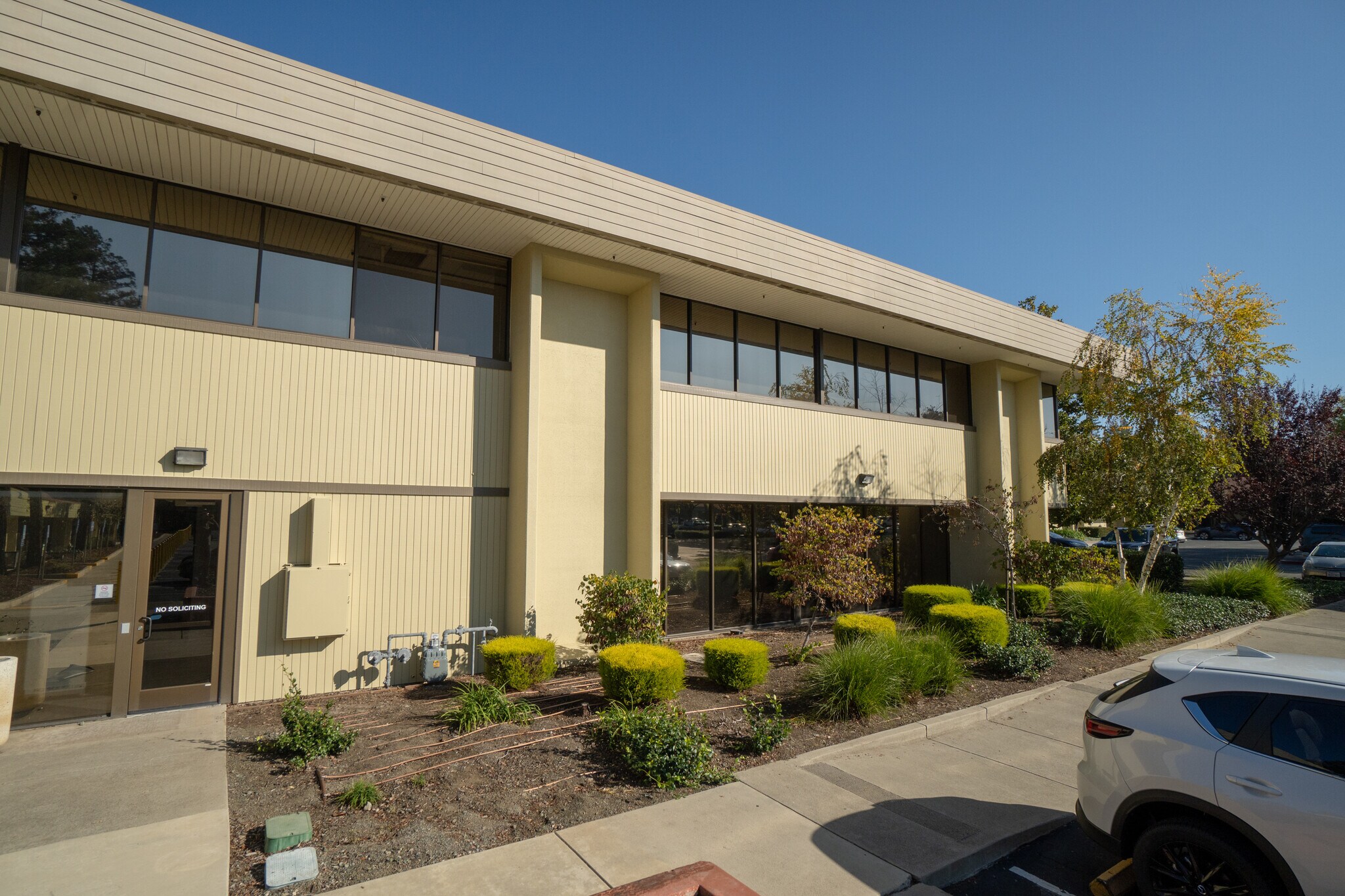 375 N Wiget Ln, Walnut Creek, CA à louer Photo du bâtiment- Image 1 de 10