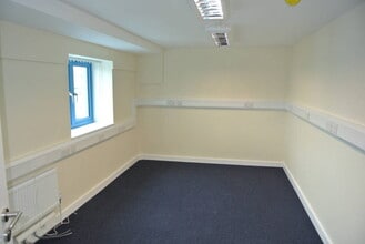 Dalmeyer Rd, Londres à louer Photo intérieure- Image 1 de 11