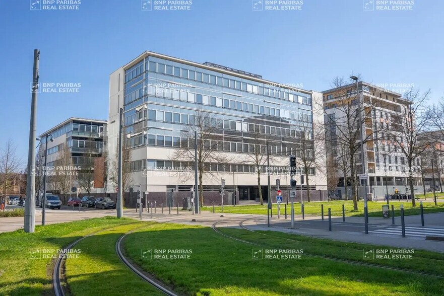 Bureau dans Angers à louer - Photo du bâtiment - Image 2 de 15