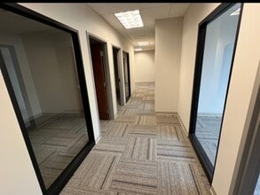 2144 S State St, Ann Arbor, MI à louer Photo du bâtiment- Image 2 de 2