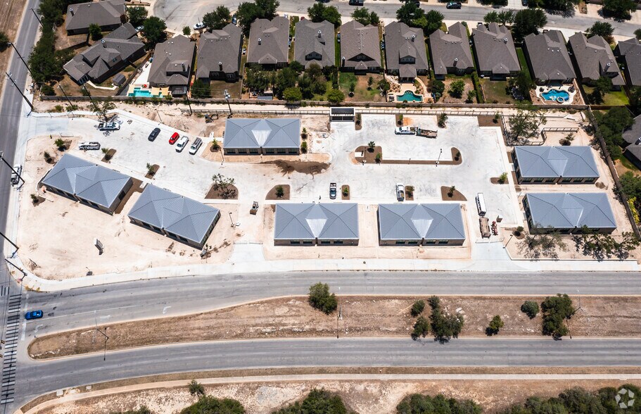 9710 Westover Hills Blvd, San Antonio, TX à vendre - Photo du bâtiment - Image 2 de 3
