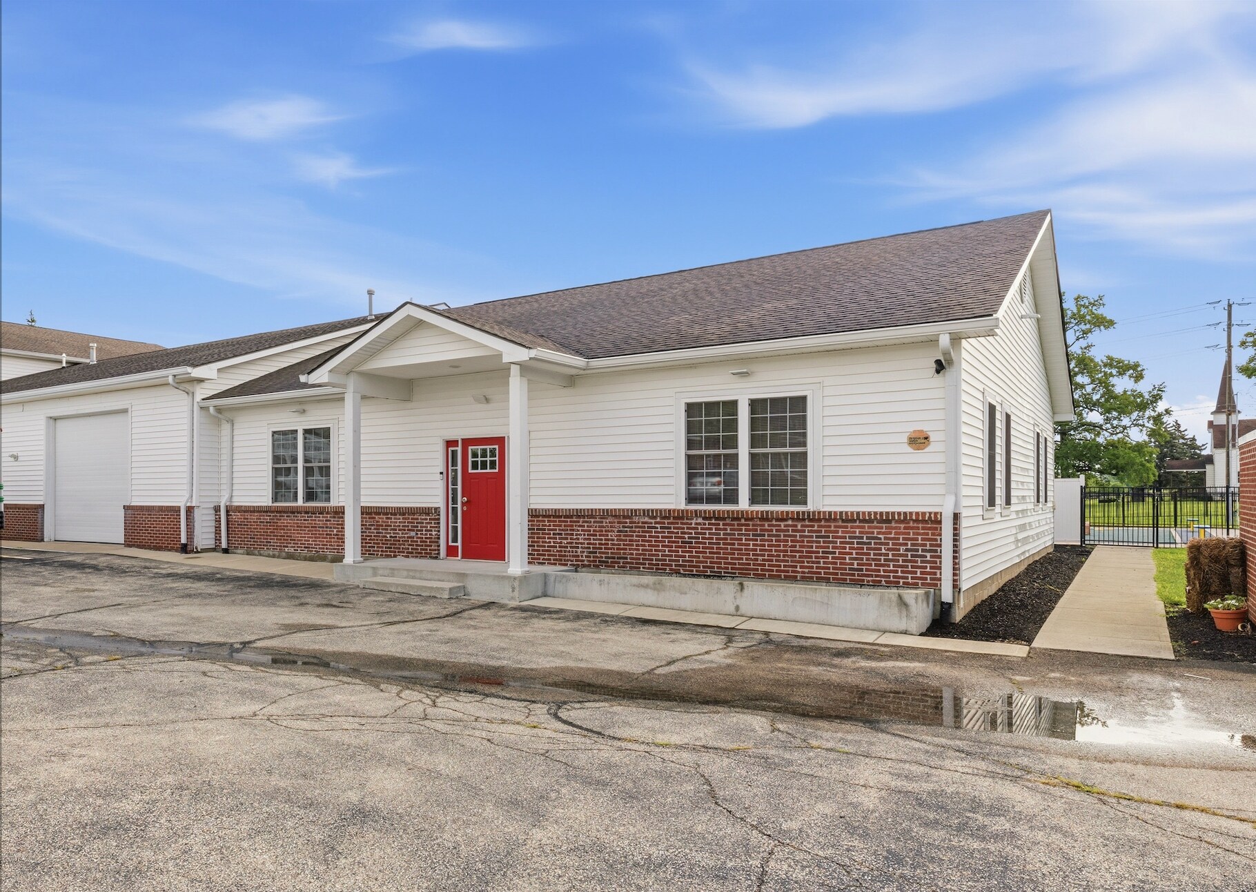 9615 E 59th St, Lawrence, IN for lease Interior Photo- Image 1 of 27