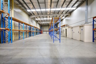 42-44 Garden Bvd, Dingley Village for lease Interior Photo- Image 2 of 6