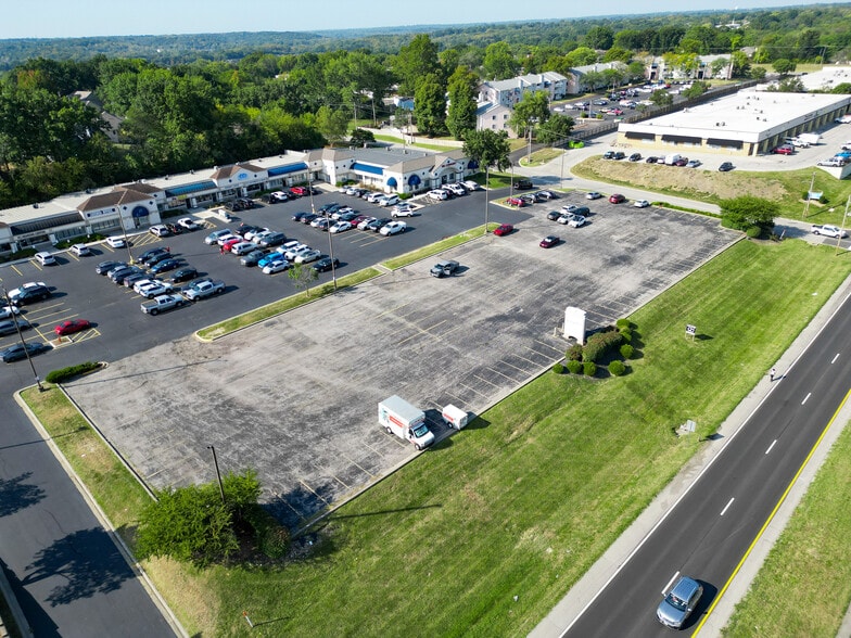 17603 E US Highway 40, Independence, MO à louer - Aérien - Image 3 de 7