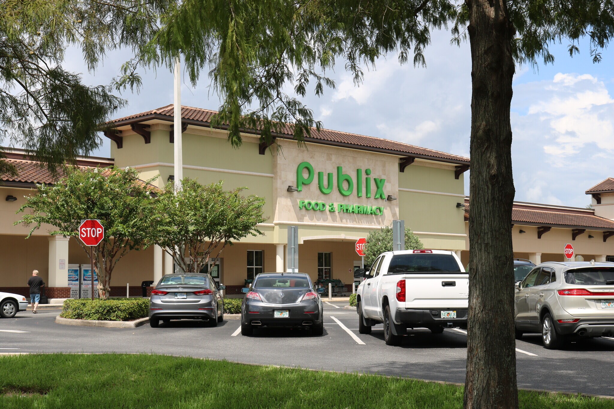 2015-2413 Aloma Ave, Winter Park, FL à louer Photo principale- Image 1 de 9