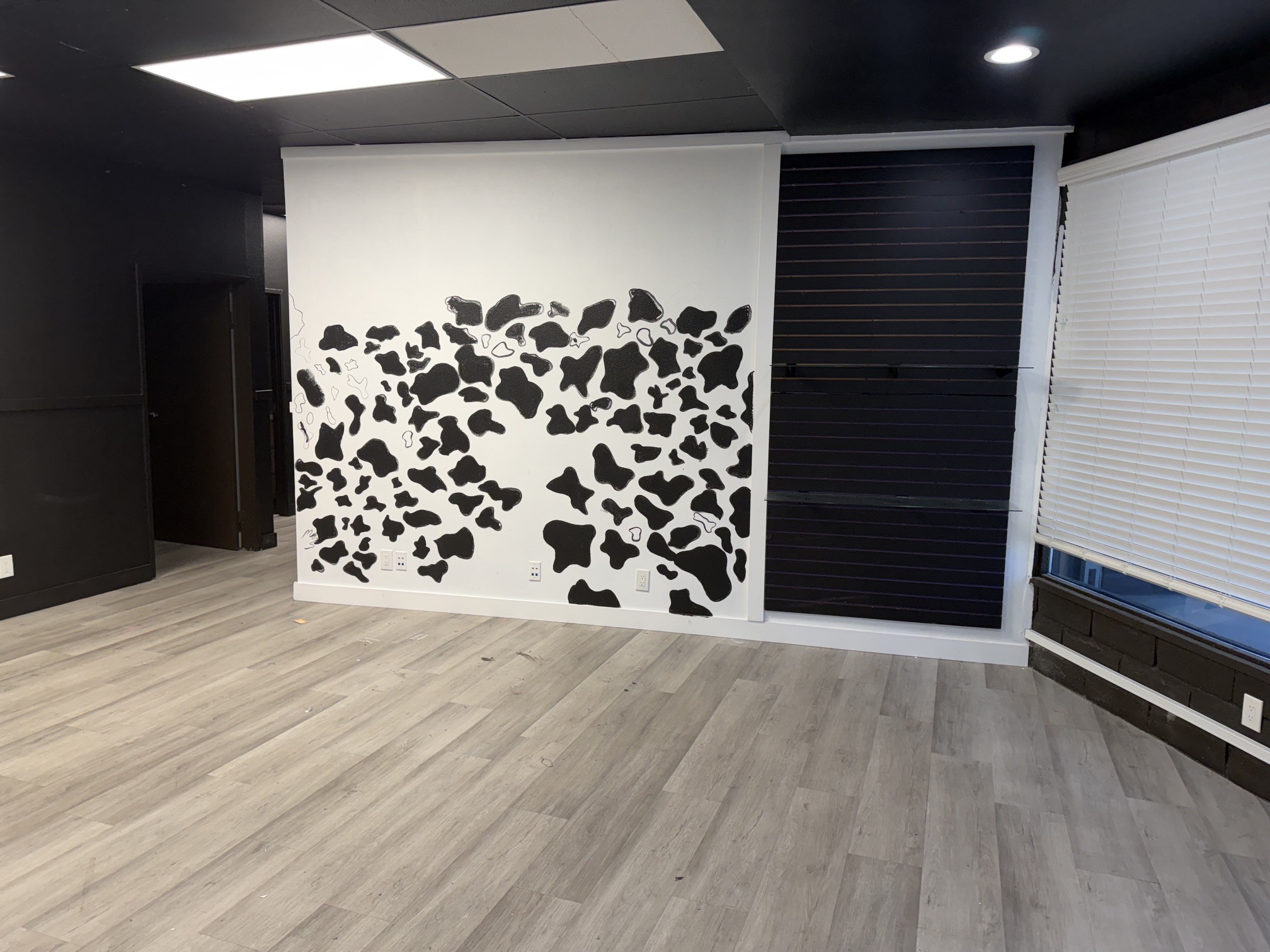 20628 E Arrow Hwy, Covina, CA for lease Interior Photo- Image 1 of 10