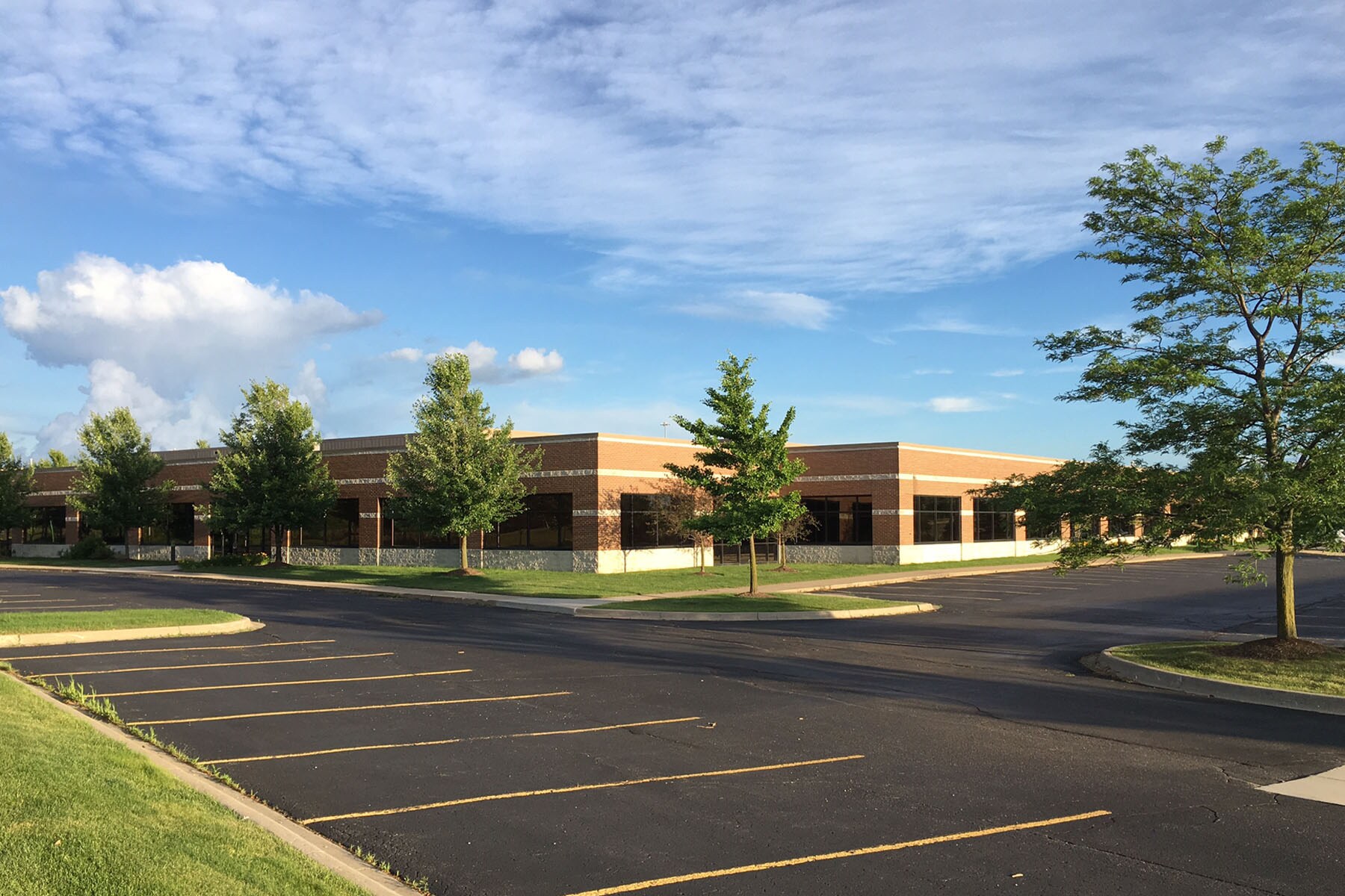 48679 Alpha Dr, Wixom, MI à vendre Photo principale- Image 1 de 7