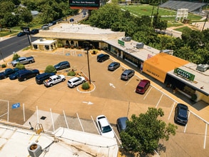 908 W 12th St, Austin, TX for lease Interior Photo- Image 1 of 1
