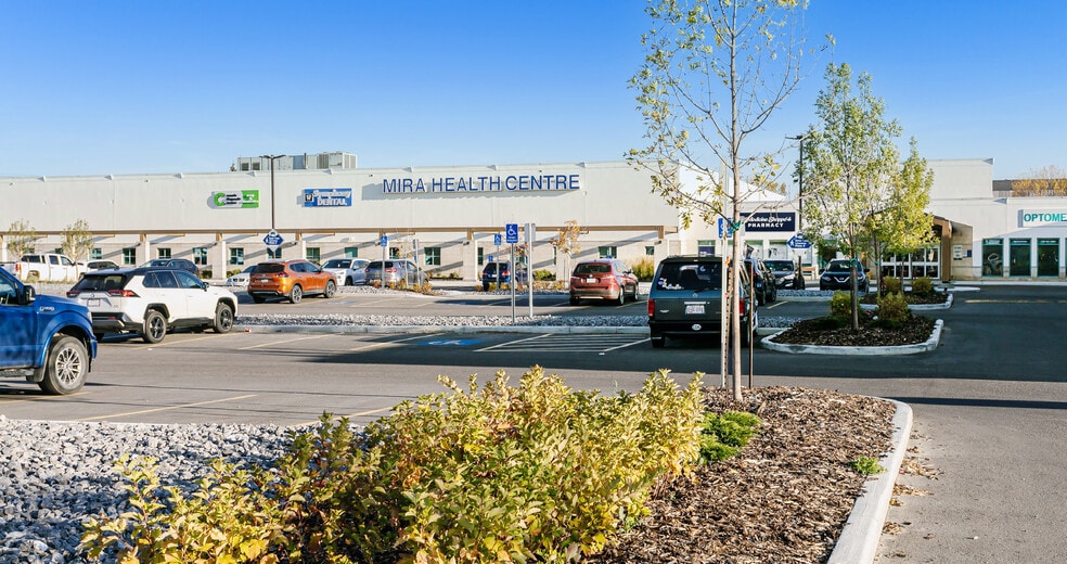 11910 111th Ave NW, Edmonton, AB for lease - Building Photo - Image 3 of 11