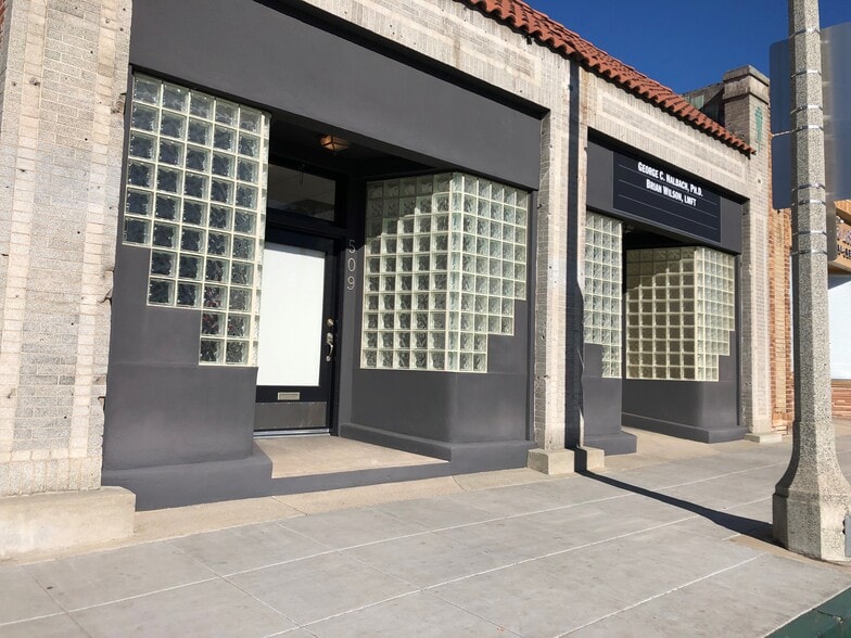 501-509 W Foothill Blvd, Monrovia, CA for lease - Building Photo - Image 3 of 11