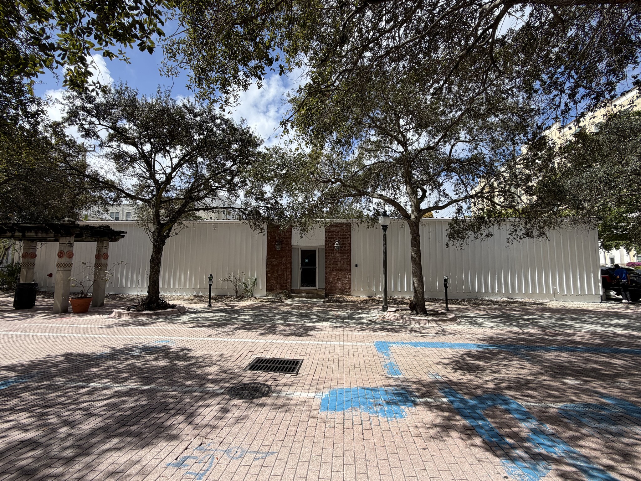 600 Datura St, West Palm Beach, FL for lease Primary Photo- Image 1 of 6