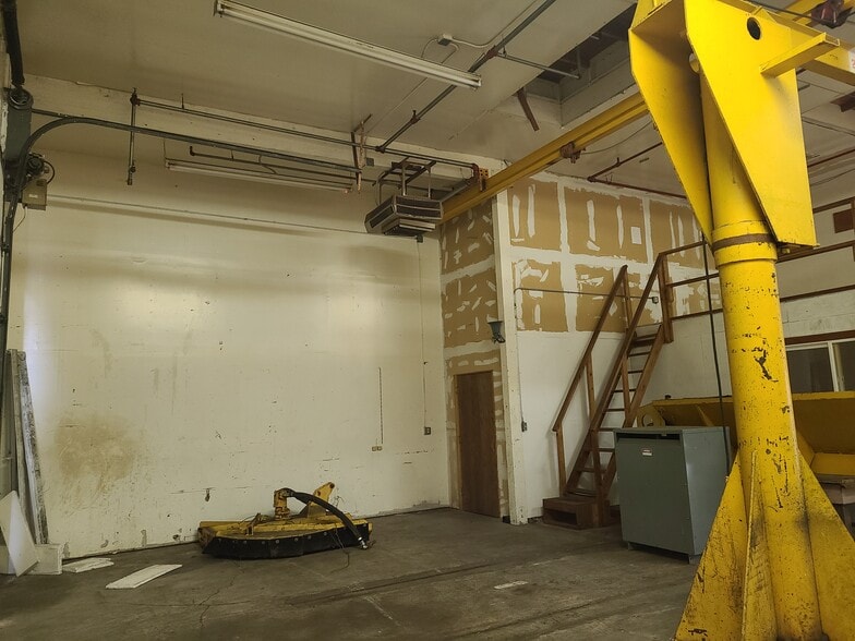 410 W Enterprise Rd, Shelton, WA for lease - Building Photo - Image 1 of 2