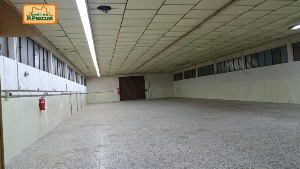 Industrial in Elche for sale - Interior Photo - Image 2 of 10