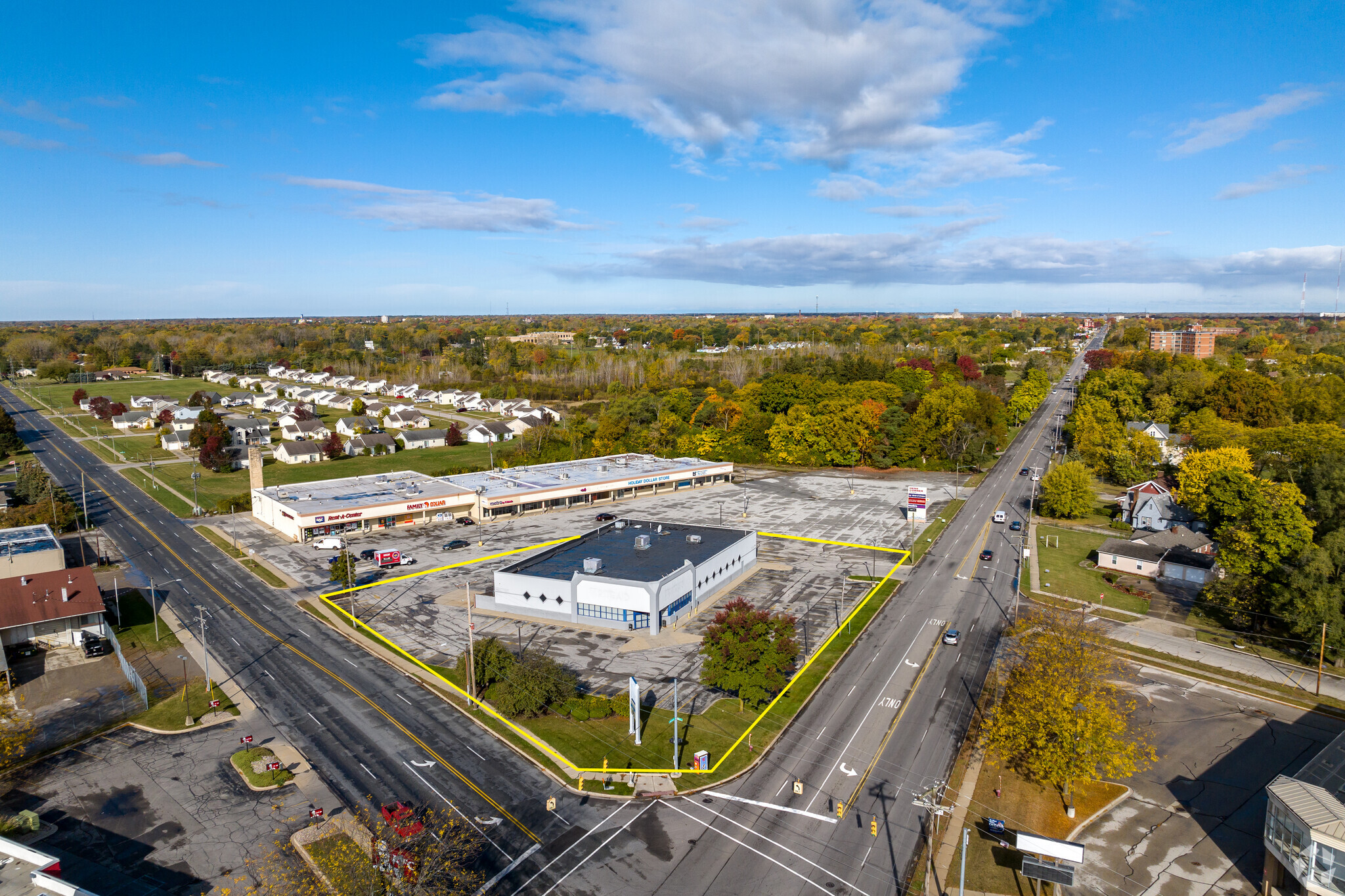 3403 E Genesee Ave, Saginaw, MI for sale Building Photo- Image 1 of 19