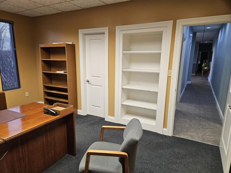 10855 Indeco Dr, Cincinnati, OH à vendre - Photo intérieure - Image 3 de 5