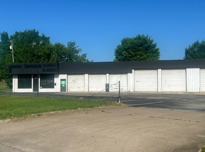 12310 State Highway 155 S, Tyler, TX à vendre - Photo du bâtiment - Image 3 de 10