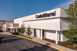 Plus de détails pour 601 N Martingale Rd, Schaumburg, IL - Commerce de détail à louer