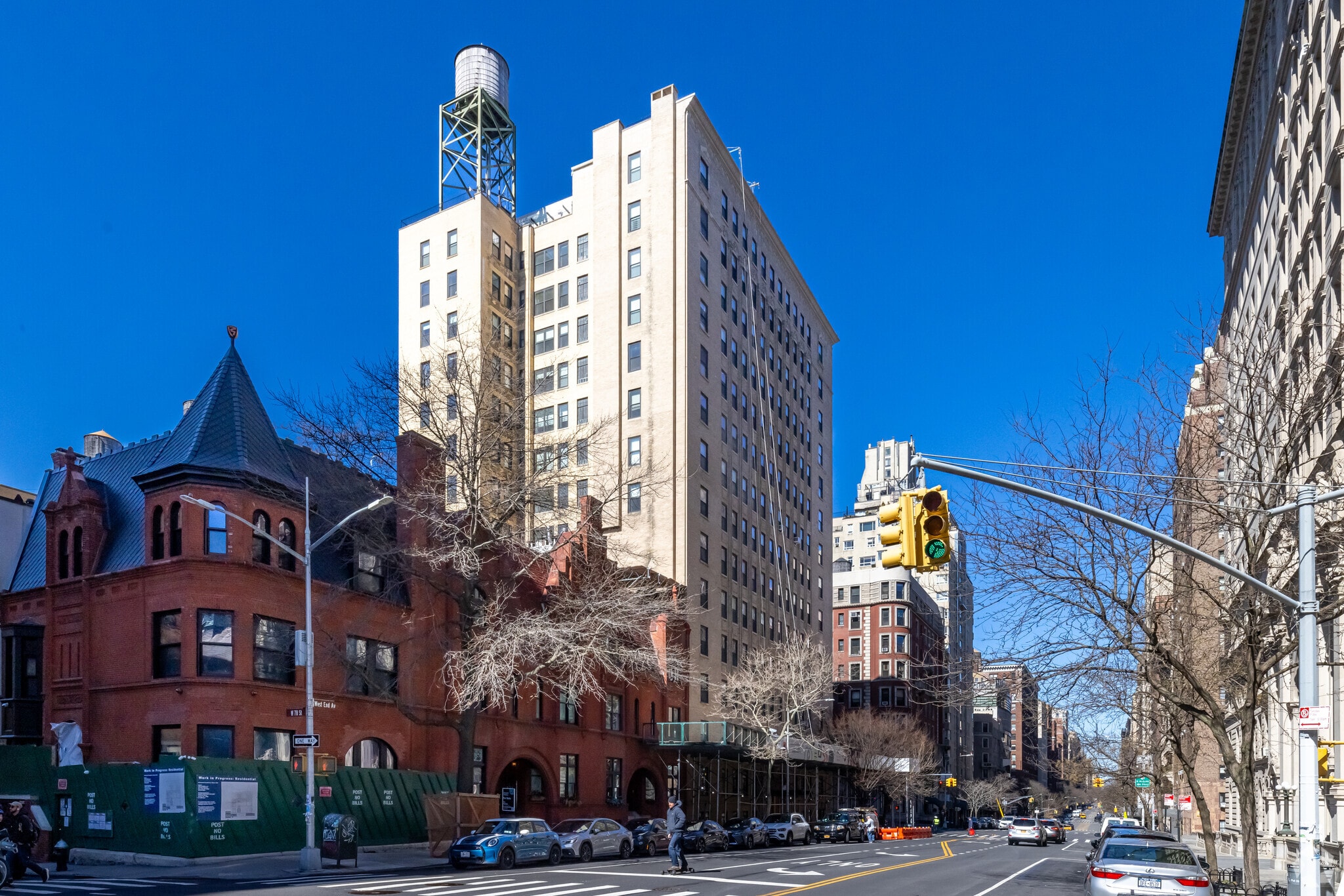 345-395 South End Ave, New York, NY for lease Primary Photo- Image 1 of 6