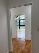 2277 Townsgate Rd, Westlake Village, CA à louer Photo intérieure- Image 2 de 3