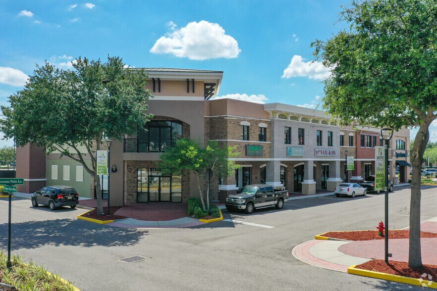 6013 Wesley Grove Blvd, Wesley Chapel, FL à louer - Photo du bâtiment - Image 3 de 10