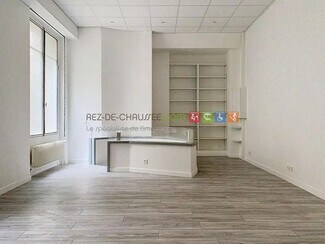 Plus de détails pour Bureau à vendre