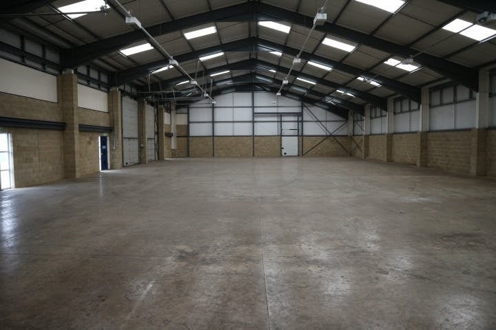 199-215 Cardiff Rd, Reading for lease - Building Photo - Image 2 of 7