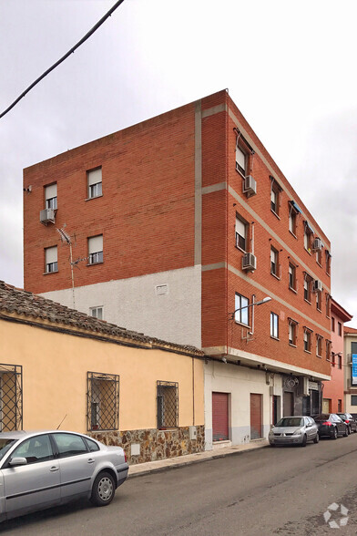 Calle Nuestra Señora de la Misericordia, 1, Torrijos, Toledo for sale - Primary Photo - Image 2 of 2