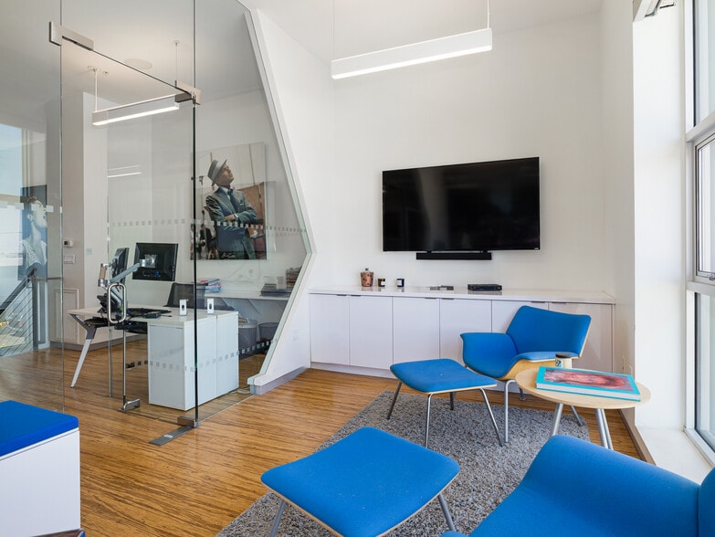 215-237 California St, El Segundo, CA for lease - Building Photo - Image 3 of 34