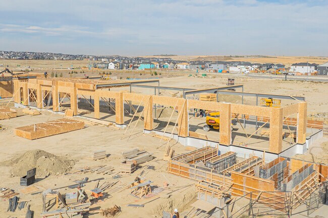 Plus de détails pour 1100 140 Av NE, Calgary, AB - Commerce de détail à louer