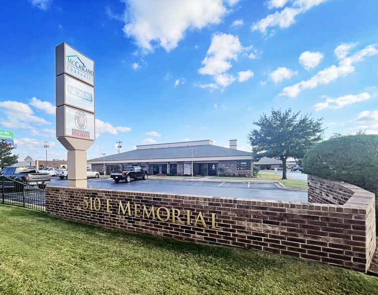 510 E Memorial Rd, Oklahoma City, OK for lease - Building Photo - Image 1 of 11