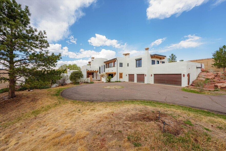 6877 Marshall Dr, Boulder, CO à vendre - Photo du bâtiment - Image 2 de 43