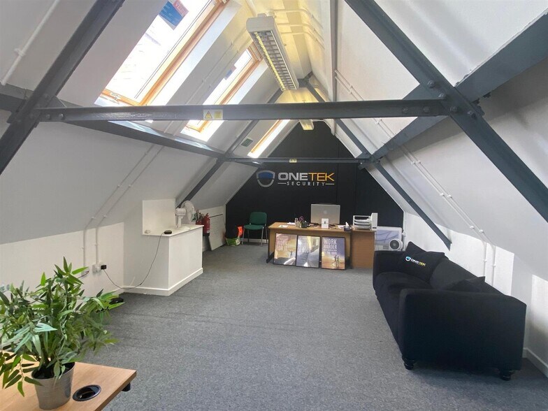 Burns Ln, Mansfield à louer - Photo intérieure - Image 3 de 5