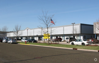 More details for 2120 W Greenview Dr, Middleton, WI - Flex for Lease